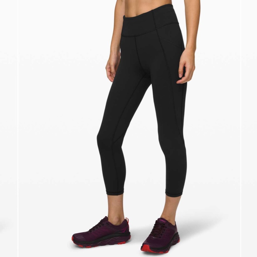 Lululemon Time To Sweat Crop 23", Black, size 10